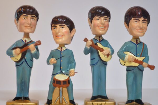 Bobble Head picture of the Beatles