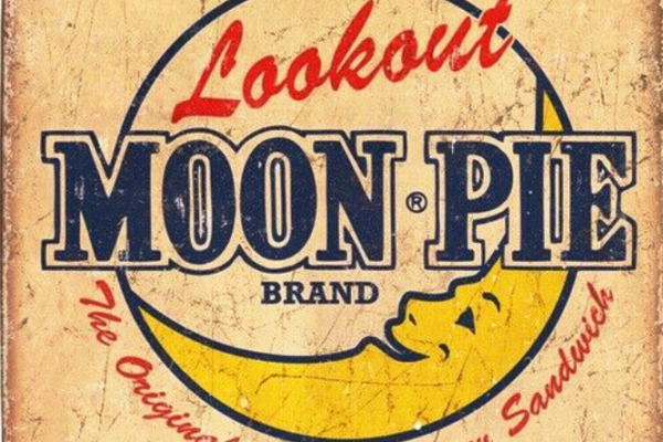 Old product packaging image for Moon Pies