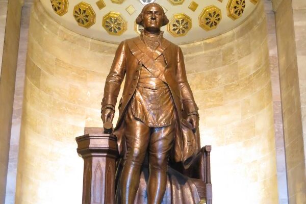 Image of George Washington Statue referencing places where he slept