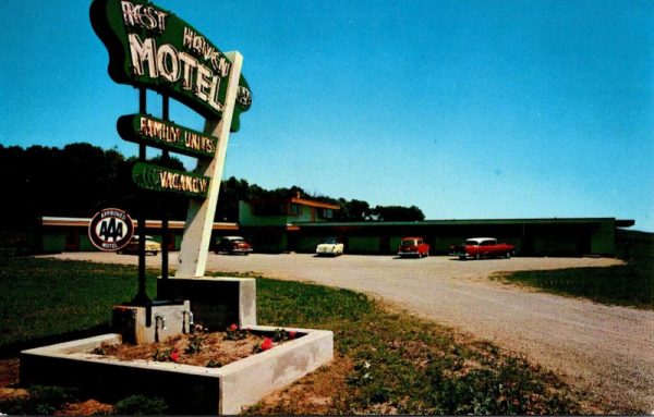 Motel Roadside View Promotional Advertising Image