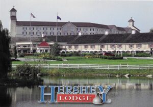 Postcard of the Hershey Lodge in more modern times.